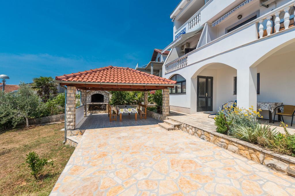 Apartments Mate Sveti Petar  Exterior photo